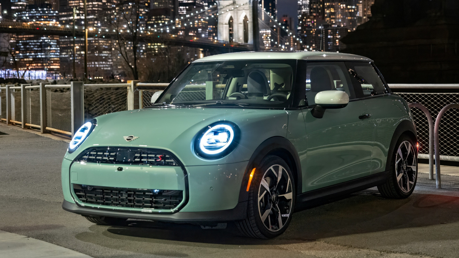 Mini Cooper 仪表板灯解释：了解每个字符和颜色 - Wwtyrd.com